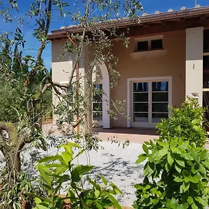 podere-tre-termini-country-resort.it-tuscanyhotel.com/